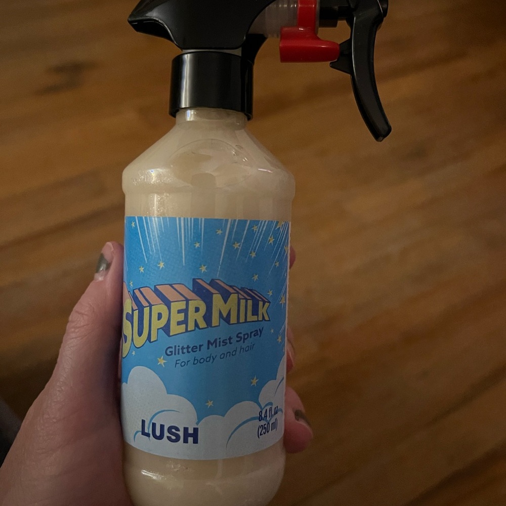 Lush Super Milk Glitter Mist Spray - 8.4 oz Vanilla/Lemon BRAND NEW
